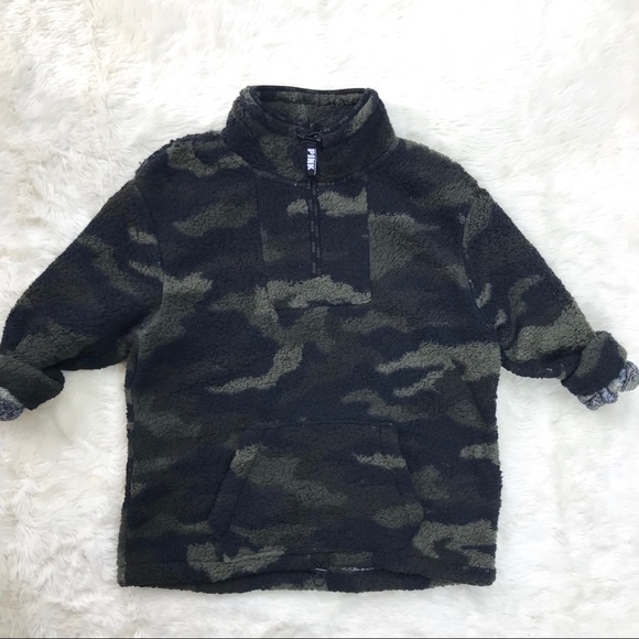 VS PINK Sherpa Camo Pullover Sweatshirt Camouflage - Picture 2 of 6